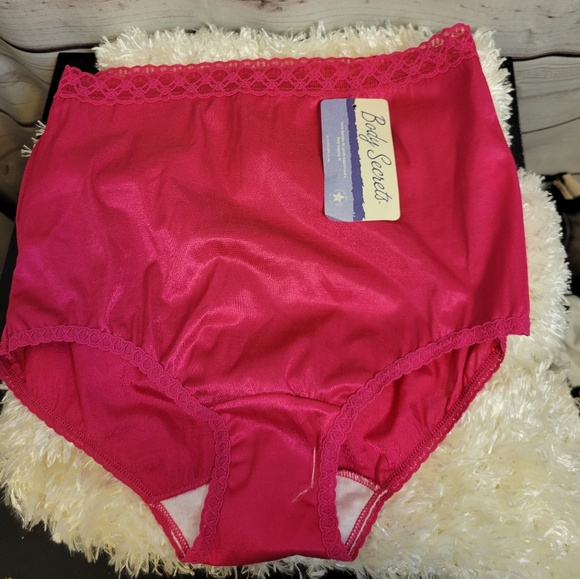 body secrets Other - NOS Vtg Body Secrets hot pink panties